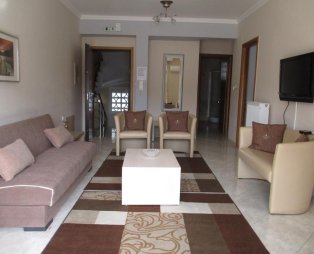 Kyknos De Luxe Suites & Rooms