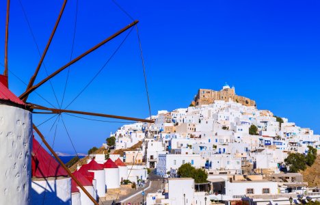 Astypalea: 5 unforgettable experiences on the «Butterfly of the Aegean»