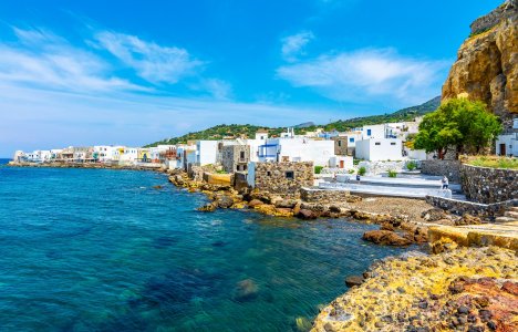Νίσυρος: Διακοπές στο νησί της άγριας ομορφιάς και της ηρεμίας