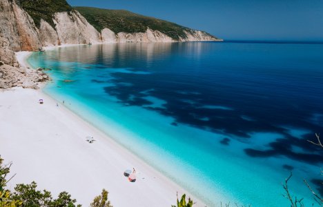 10 ονειρεμένες παραλίες στα ελληνικά νησιά