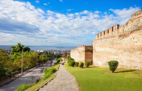 Η ελληνική πόλη που μπήκε στους top 12 προορισμούς του κόσμου για την άνοιξη