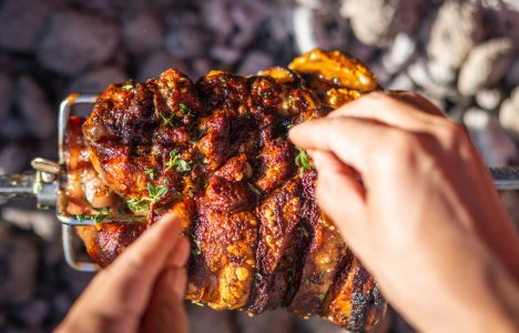 The best spit roasts in and around Athens