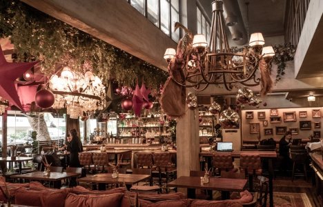 Holidays reimagined: The place where the festive atmosphere meets elegance