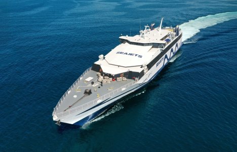Διακοπές στις Σποράδες: Ταξιδεύουμε από το Μαντούδι στα αγαπημένα μας νησιά