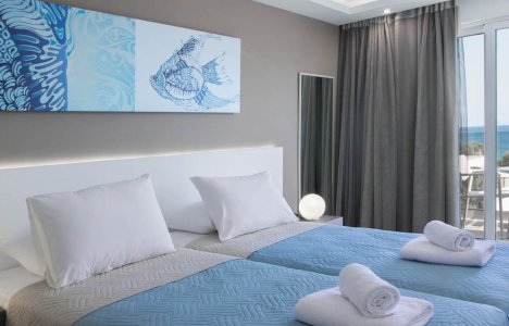 Coral Apartments: Ονειρεμένες διακοπές με θέα το Λιβυκό