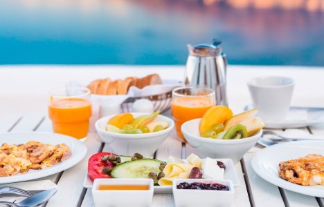 Πίτες, μέλι, γιαούρτι και οι άλλες «συνθέσεις» του Ελληνικού Πρωινού