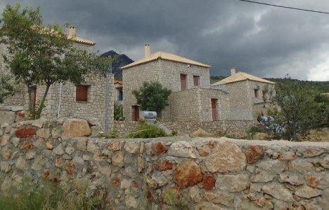 La Pietra Maisonettes