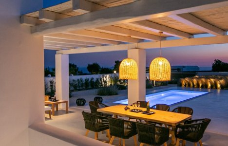 Philosophia Luxury Villa
