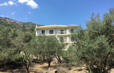 Lagkada Suites