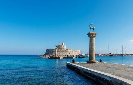 Ρόδος: Το νησί με τα χίλια πρόσωπα