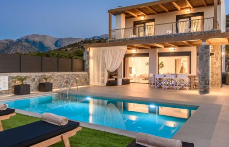 Calma Luxury Villas