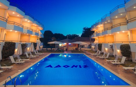 Adonis Hotel
