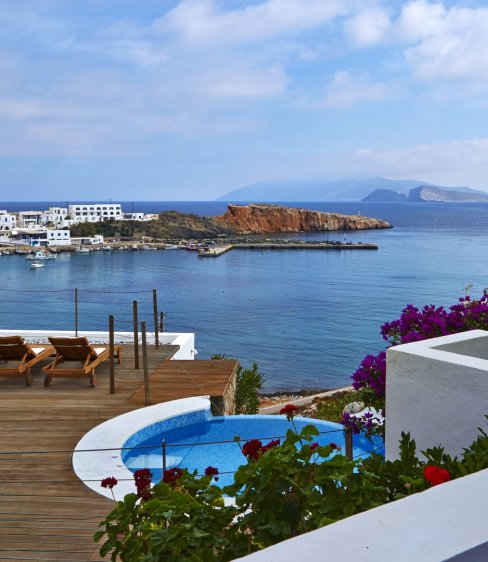 Vrahos Boutique Hotel: Οι διακοπές που ονειρεύεστε στη Φολέγανδρο