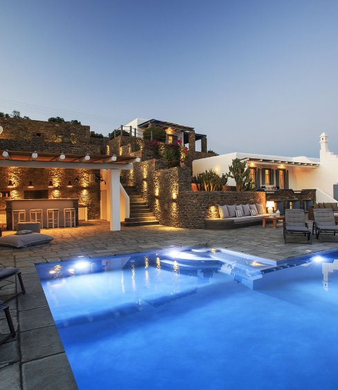 MV Kythnos Seaside Villa: Απόδραση σε ένα τοπίο της Κύθνου που κόβει την ανάσα