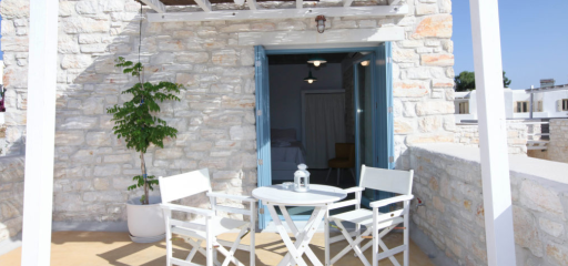 Tο Nonads House