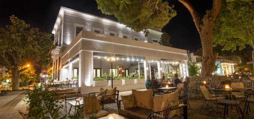 Panellinion Luxury Rooms