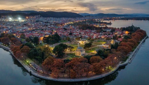 Χριστούγεννα σε τρεις υπέροχες καστροπολιτείες της Ελλάδας