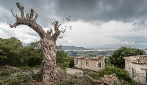 Unknown Greece: 7 villages - ghosts and their stories