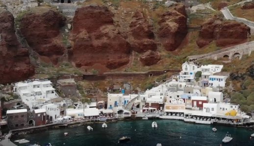 Ταξίδι στο χρόνο: Από τη Σαντορίνη του σήμερα στην Ελλάδα του χθες