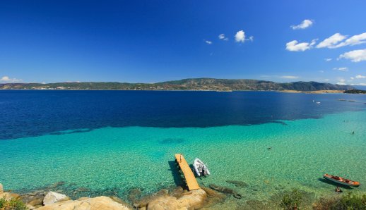 Αμμουλιανή: Απόδραση στο μοναδικό κατοικημένο νησί της Χαλκιδικής