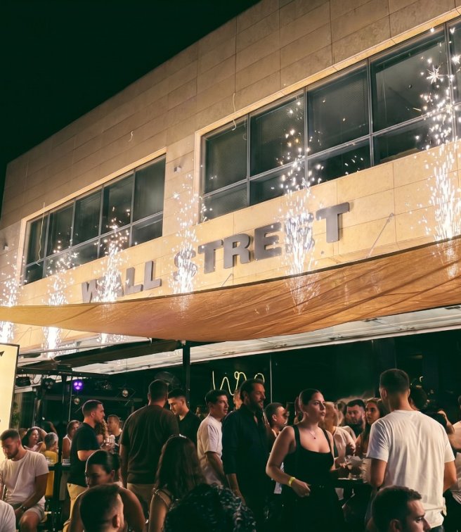 10 years Wallstreet Athens: A street party we'll remember for a long time