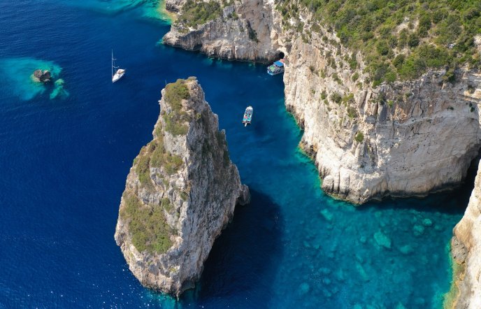 4 enchanting sea caves in the Ionian Islands