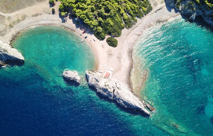 Οι παραλίες της Κορινθίας που αξίζει να επισκεφθείτε