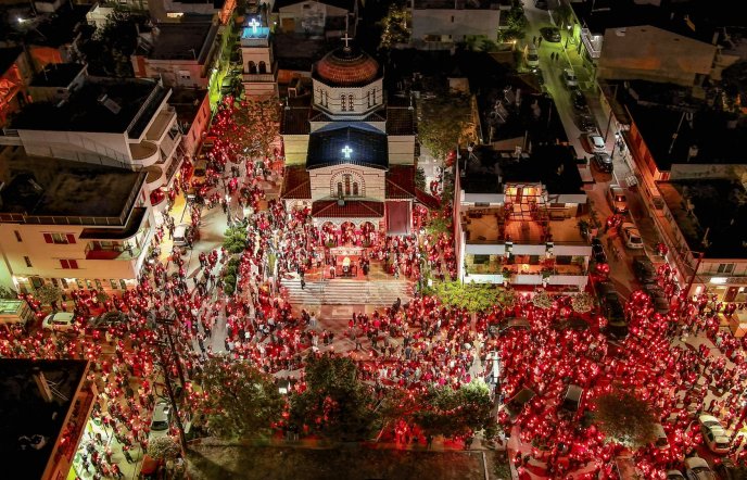 Λουτράκι: Πάσχα σαν σε νησί, μία ώρα από την Αθήνα