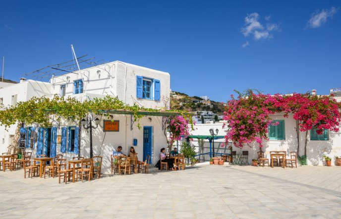 6 μαγευτικά αιγαιοπελαγίτικα χωριά για την άνοιξη