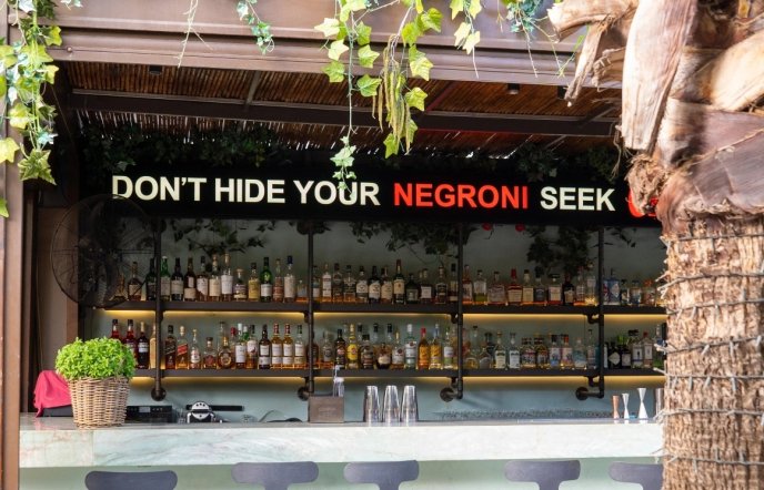 The «green» spot of Halandri that knows how to craft the best after-work vibes