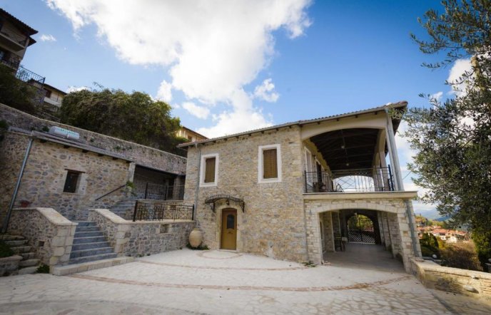 Gkintoni Mansion: A warm escape in Levidi Arcadia