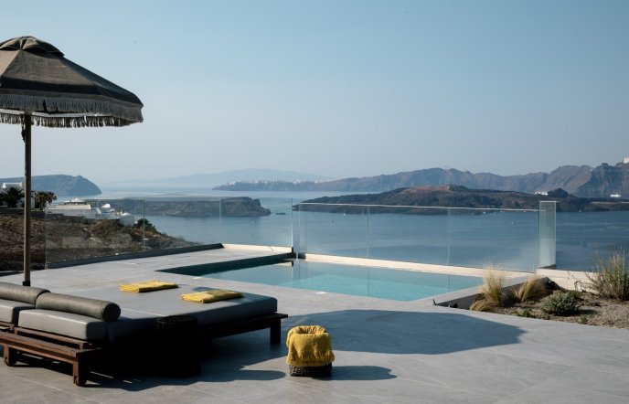 Melidonia Suites: A tranquil oasis of relaxation in Santorini