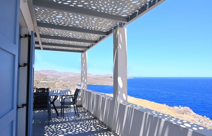 Pagada Apartments Kythnos: Accommodation in the deep blue landscape of the Cyclades
