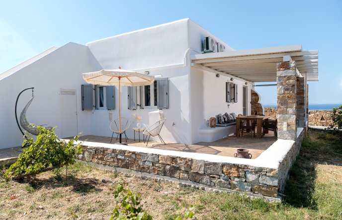 Kalliston Naxos: Peaceful holidays among the vineyards of Naxos