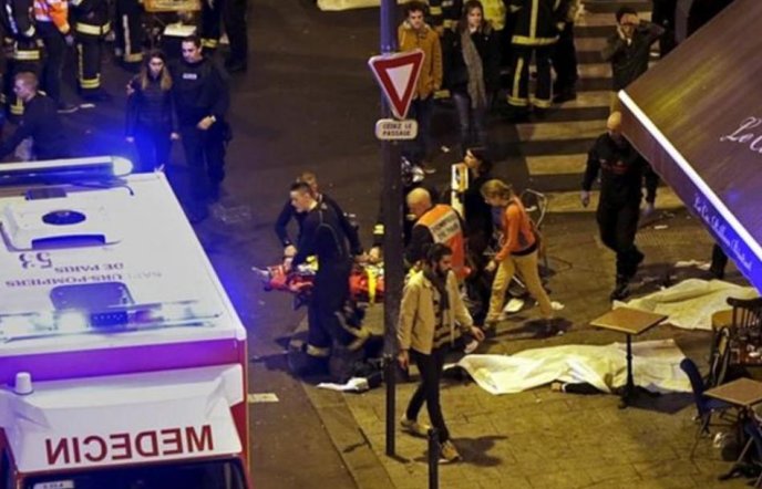 Οι τουρίστες λένε «όχι» στο Παρίσι λόγω… επιθέσεων