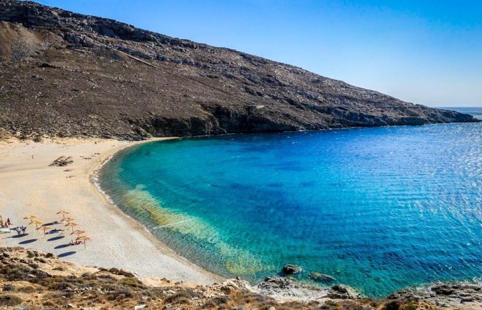 Στη Σέριφο η πρώτη παραλία χωρίς καπνιστές!