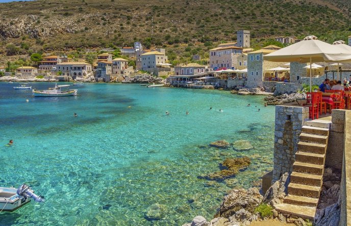 Ύμνος του CNN στην Ελλάδα - Τα 3 μέρη που προτείνει για ταξίδι το 2021