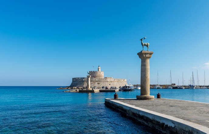 Ρόδος: Το νησί με τα χίλια πρόσωπα