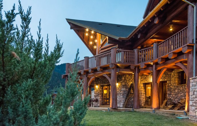 Mythica Chalet: The perfect hideaway in Karpenisi
