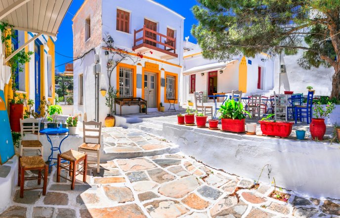 Lefkes: A stroll in the most beautiful mountain village of Paros
